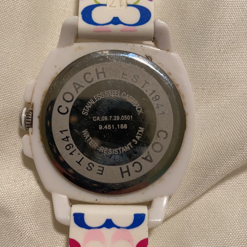 Coach Watch - Picture 3 of 3